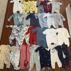 Lot Of 160 Pieces - Baby Clothes 3m