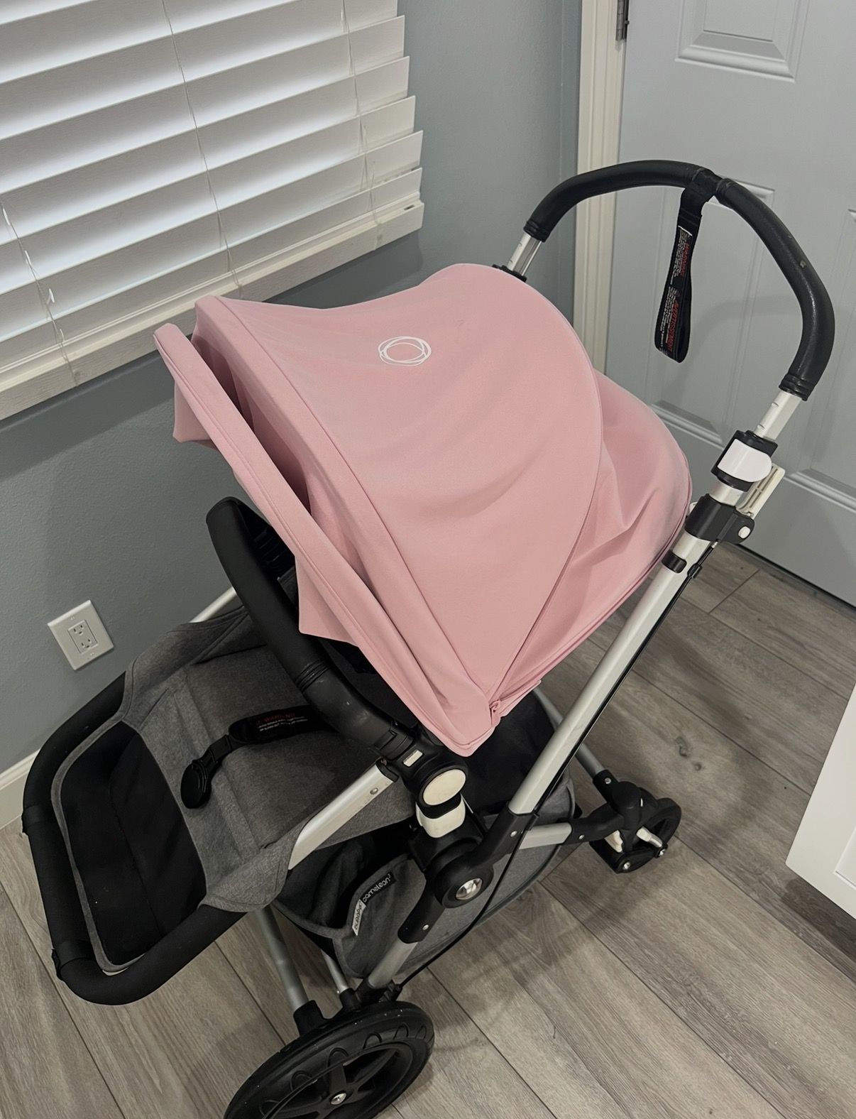 maxi cosi berco portatil Maxi-Cosi Swift Cercadinho para bebês com tapete, parquinhos para bebês, embale e brinque com berço Brand::Coccinelle The breathable mesh sides Accurate Fishing New Zealand SKU:JGCT2500MG