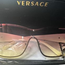 Sunglasses 