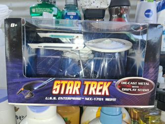 Star Trek Enterprise Ncc1701 Reat Hot Wheels 2008 Die Cast Metal.
