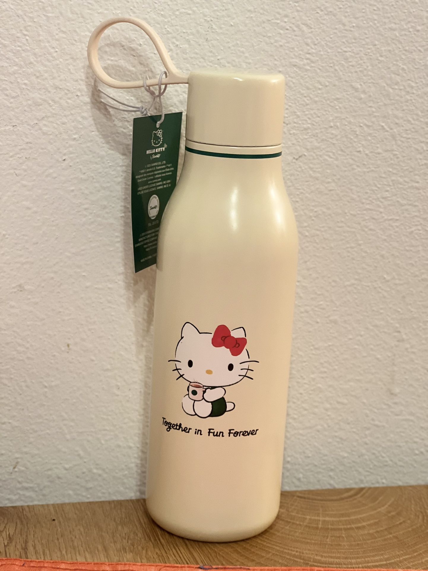 Hello Kitty X Starbucks Water bottle 