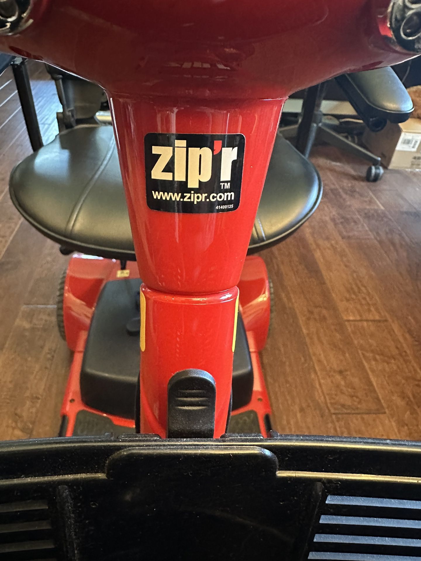 Zipr Roo 4 Wheel Electric Mobility Scooter - With Ramp Trailer Hitch Carrier