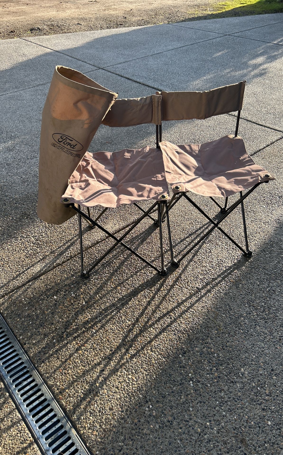 Ford Explorer Camping Chairs