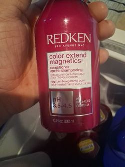 REDKEN color extend magnetics