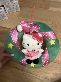 Hello Kitty Plush Christmas Wreath 