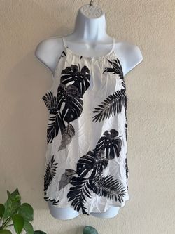 NWT Summer blouse size M
