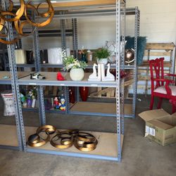 6’ Metal Shelves - Moving Sale Today !