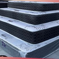 Cal king size mattress/ Colchon