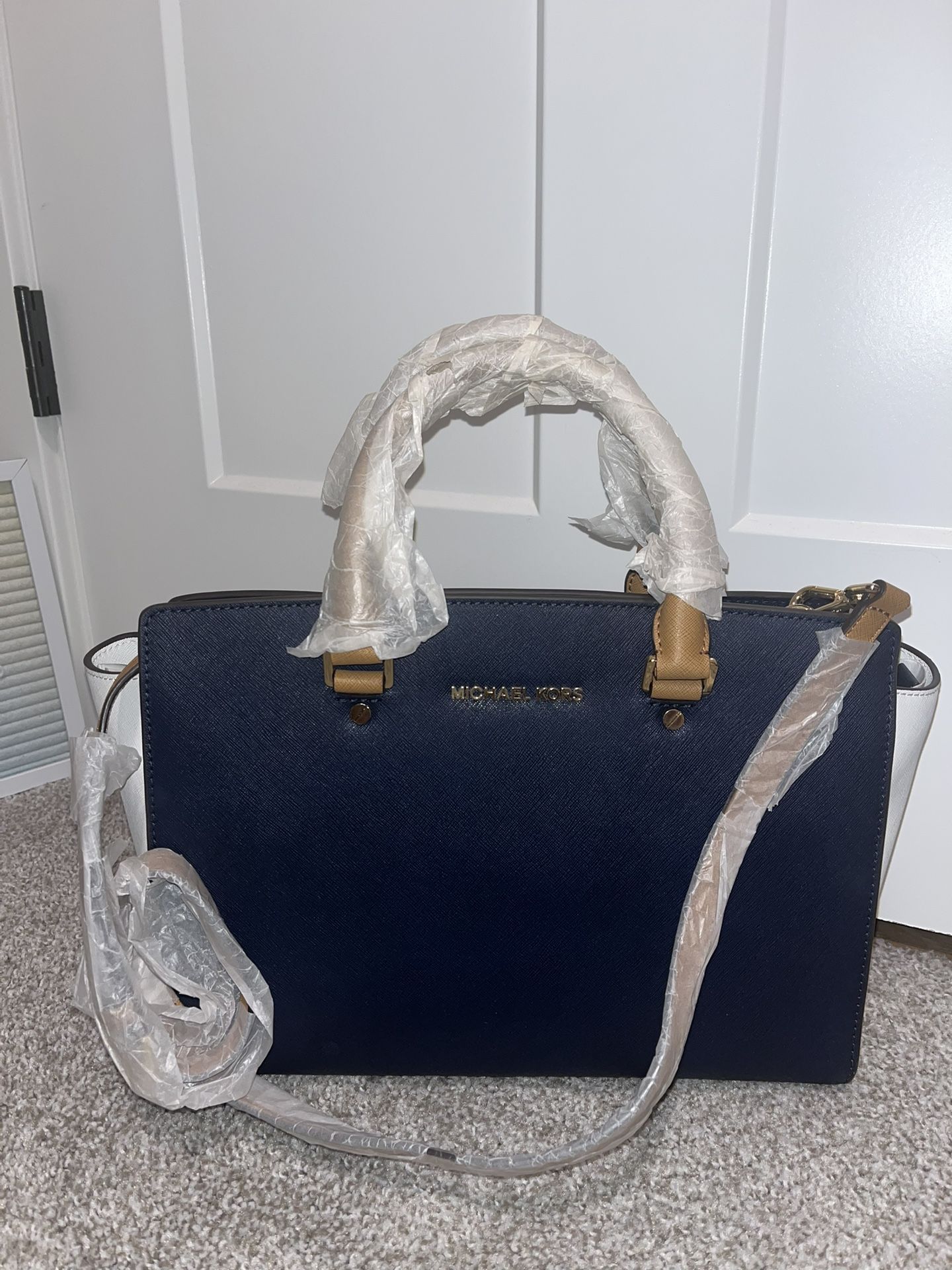 NWT Michael Kors Selma Colorblock Bag