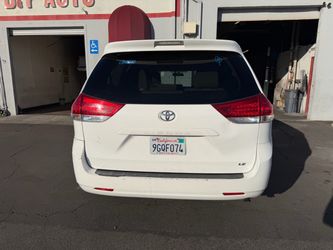 2011 Toyota Sienna