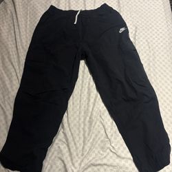 Nike Cargo Pants 