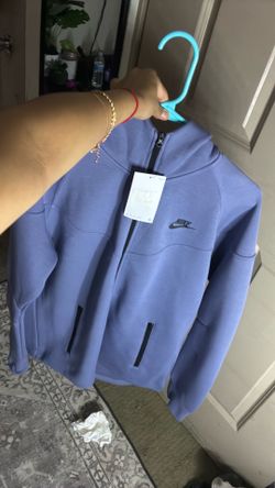Woman xl Nike tech
