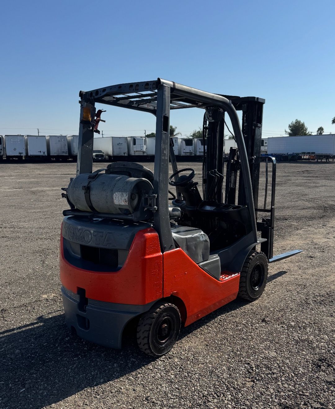 Forklift