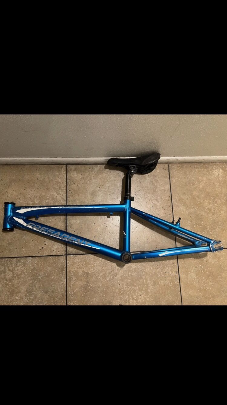 20” FREE AGENT ALUMINUM FRAME
