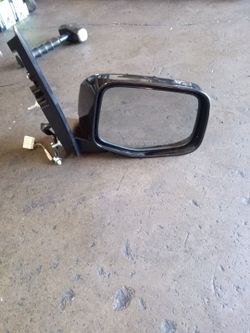 Honda Odyssey passenger side mirror 11-13
Make offer 