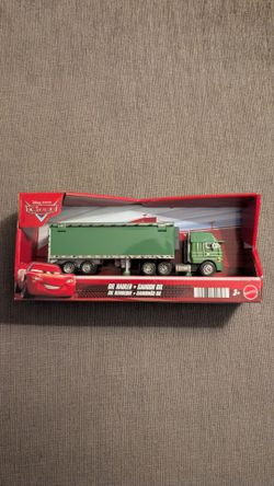 Disney Pixar Cars - Gil Hauler