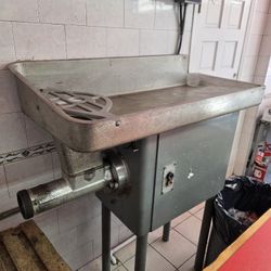 For Sale: Hobart Heavy-Duty Grinding Machine (Model 5K49SN2220A)

