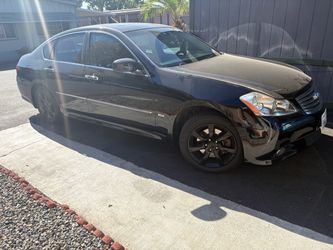 2008 Infiniti M35
