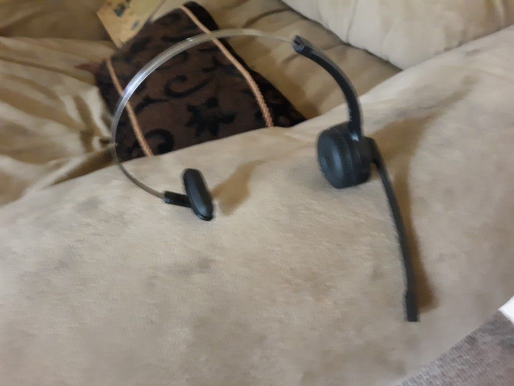 Bluetooth headset