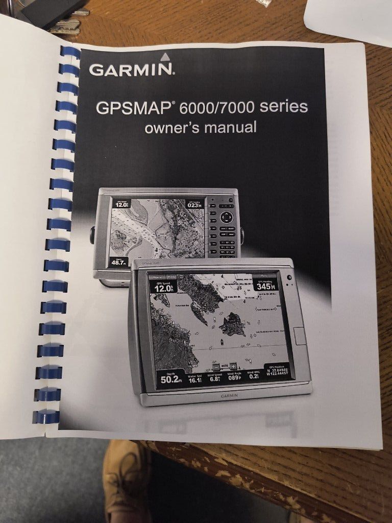 Garmin GPS map 6000/7000 Series Owners Manual