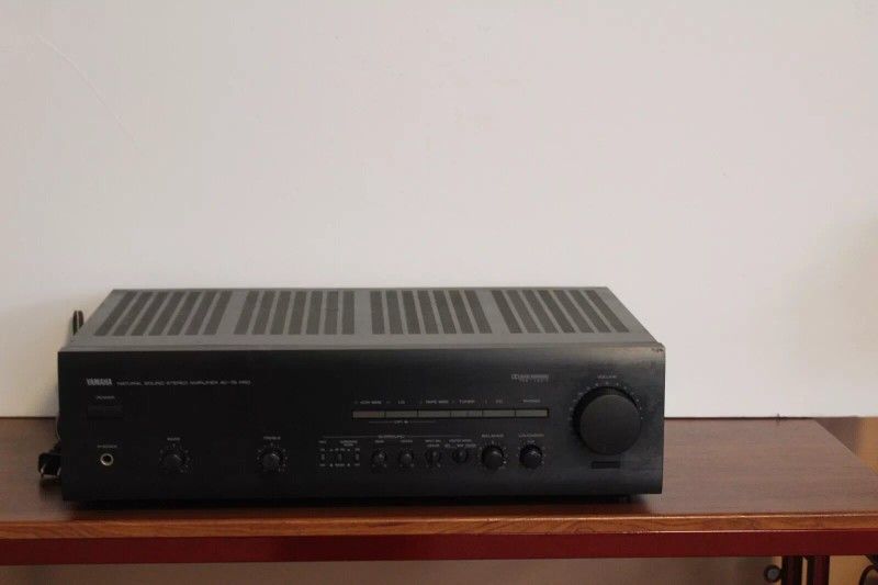 Vintage Yamaha Natural Sound Stereo Control Preamp Amplifier AV-75 PRO