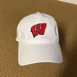 Under Armour, Wisconsin Hat