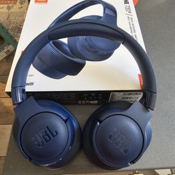 
JBL 720BT KNL Headphones