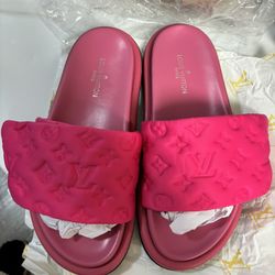 LV designer pink slides