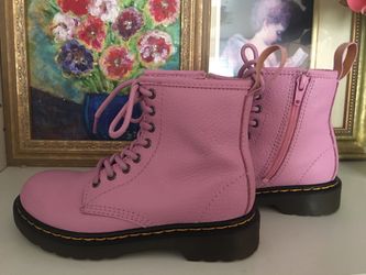 Doc Martens Girls pink leather 13