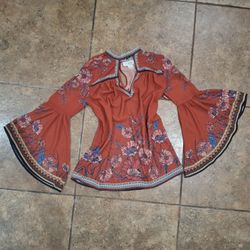 Small Flying Tomato Bell Sleeve Boho Top