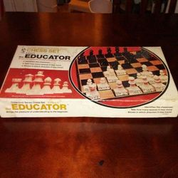 Chess set Educator.