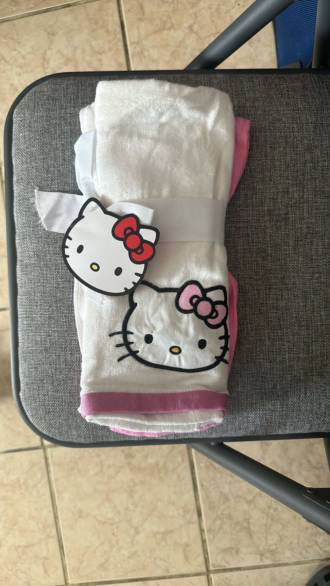 New Hello Kitty Hand Towels Pack Of Two