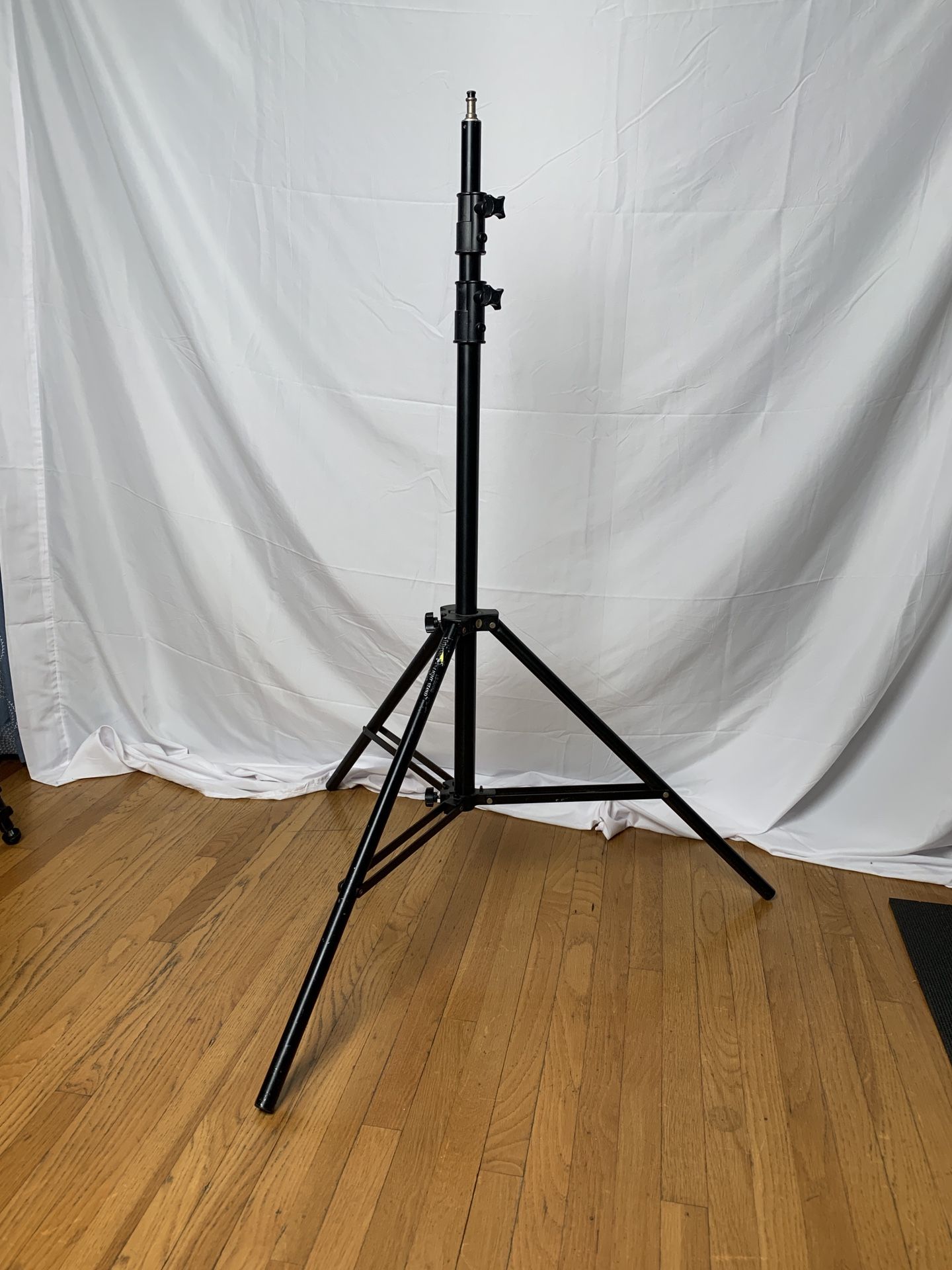 Impact Heavy Duty Light Stand- LS96HAB