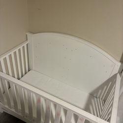Baby crib