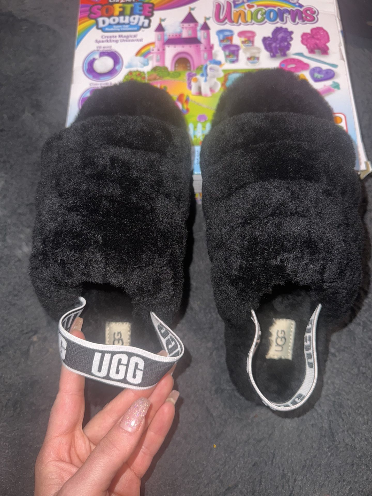 Ugg Slippers Size 8