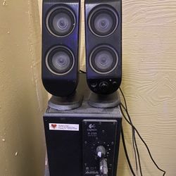 LOGITECH 2.1 PC Speakers $40