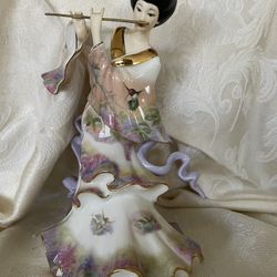 Vintage Collection Of Silken Whispers “Romantic Song” Ninth Issue