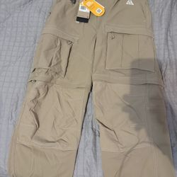 Nike ACG “Smith Summit” Zip Cargo Pants