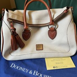 Dooney & Bourke Large Satchel In Bone!! Beautiful For The Season. Goes With Everything.