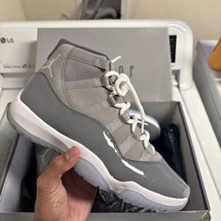 Jordan 11 Cool Grey 