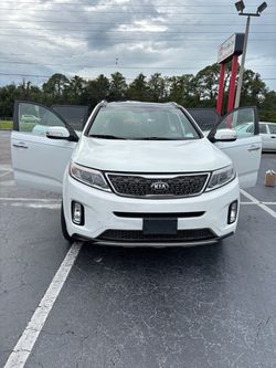 Kia Sorento 2015 model EX 3.3 V6