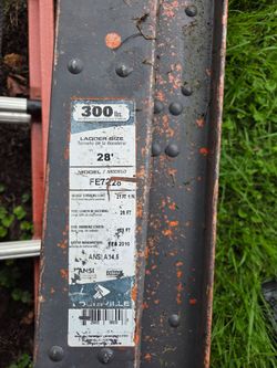 Used 28 foot Fiberglass Extension Ladder