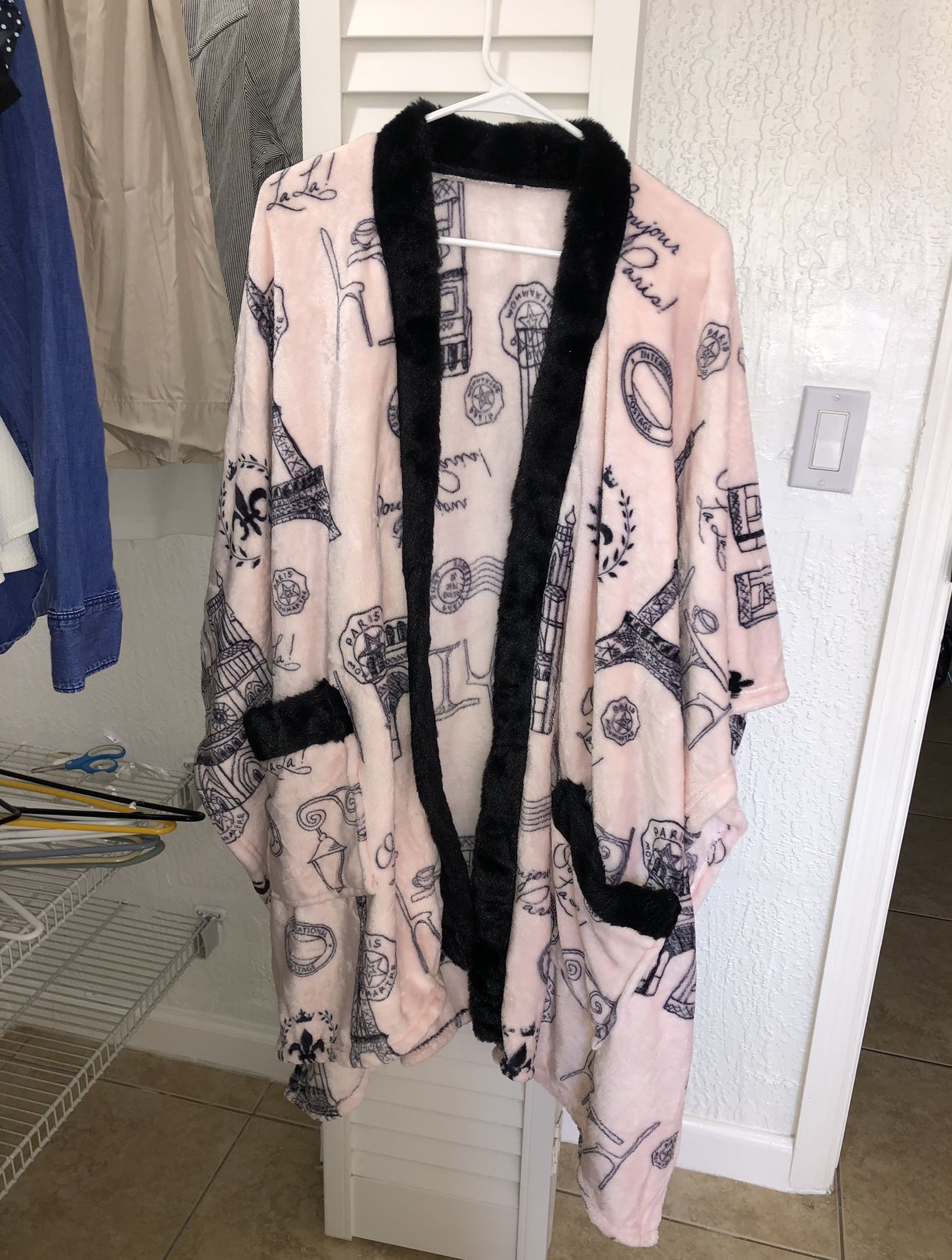Never Used Bath Robe