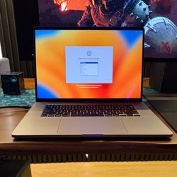 Apple MacBook Pro 16” A2141 2019 (EXCELLENT CONDITION!)