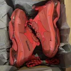 Balenciaga Triple S Red 