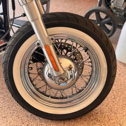 Original Harley Davidson Crome Spoke Wheel And Tire Combo 