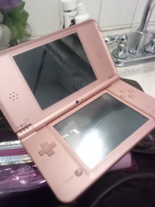 Nintendo DS Xl