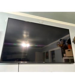 Samsung 61in Tv 35in wide