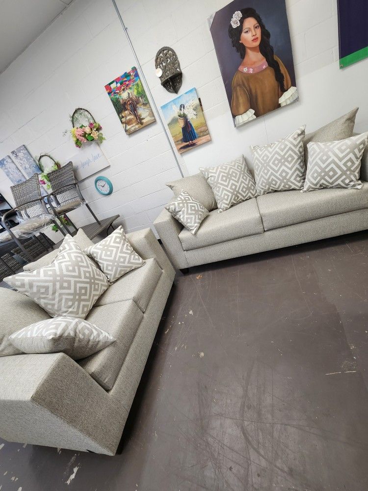 Sofa And Loveseat New New $699 Or $10 Down Preorder Sale