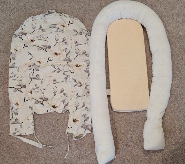 infant baby lounger snuggle pod
